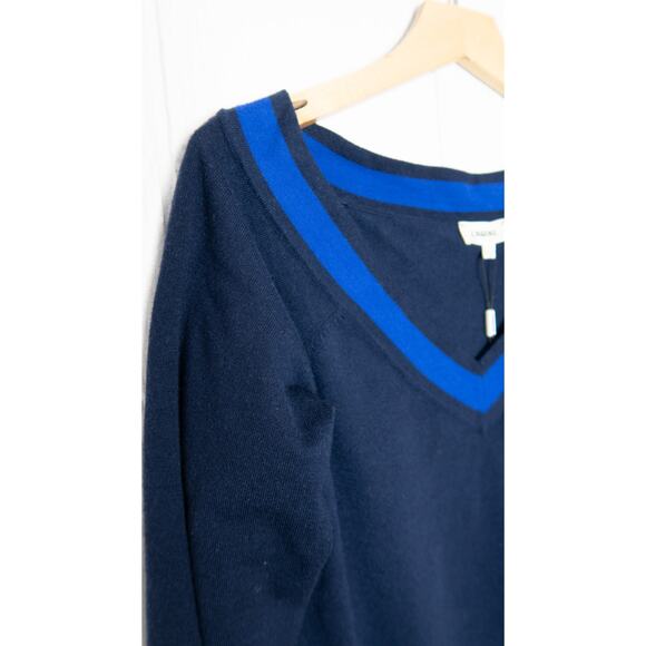 L'AGENCE 'Antoinette' V-Neck Varsity Blue Sweater LARGE NWT $295 - Picture 6 of 12